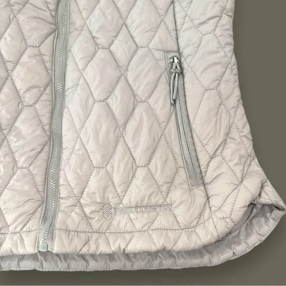 NEW Free Country Woman’s Small Vest Color Silver Chip Built to Last - Picture 4 of 9